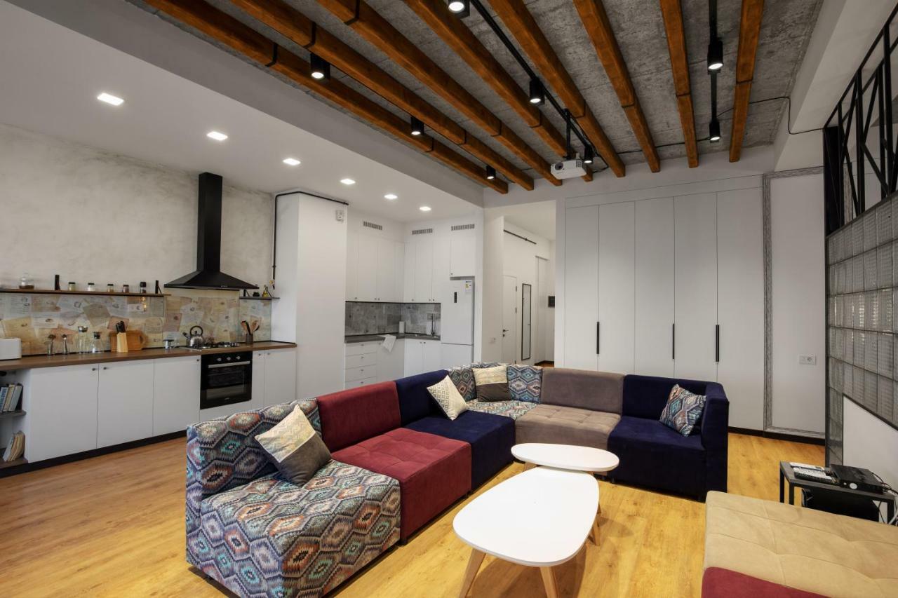 Ris Dalma Collection Yerevan Exterior photo